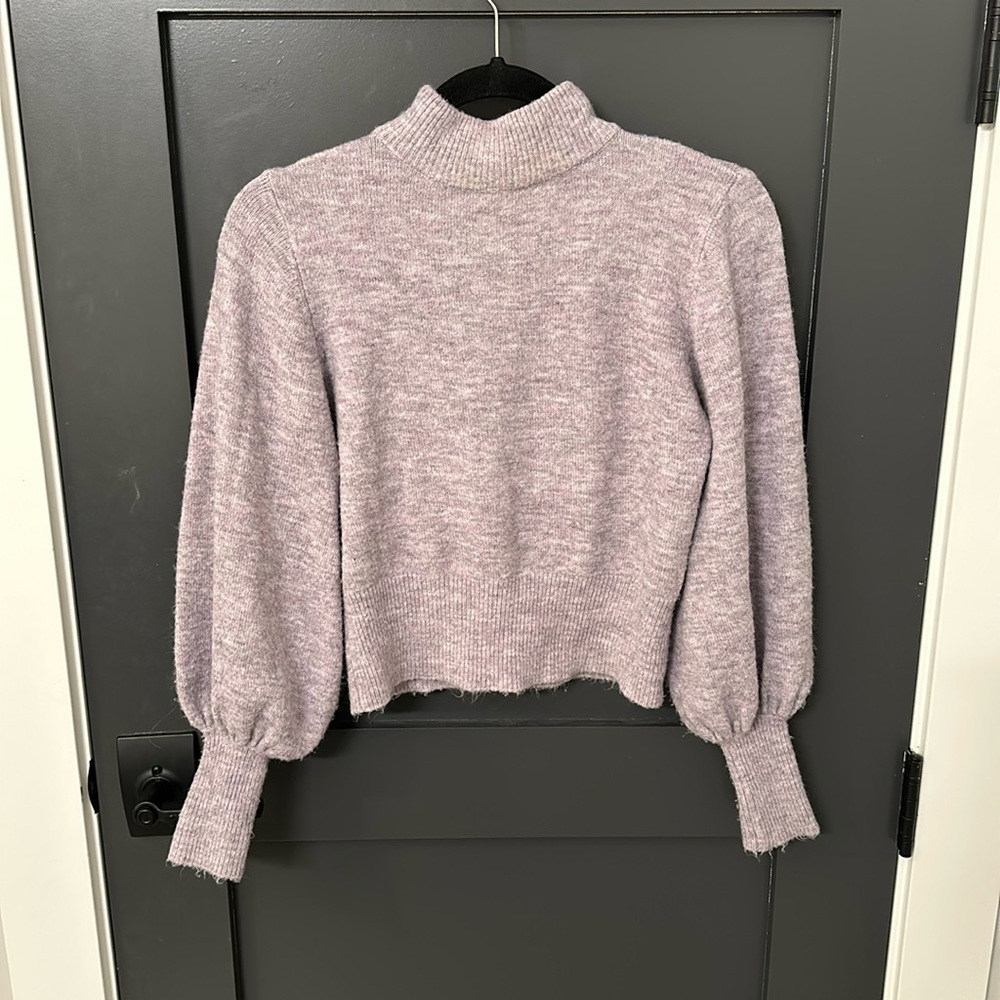 Light purple turtleneck sweater with balloon sleeves